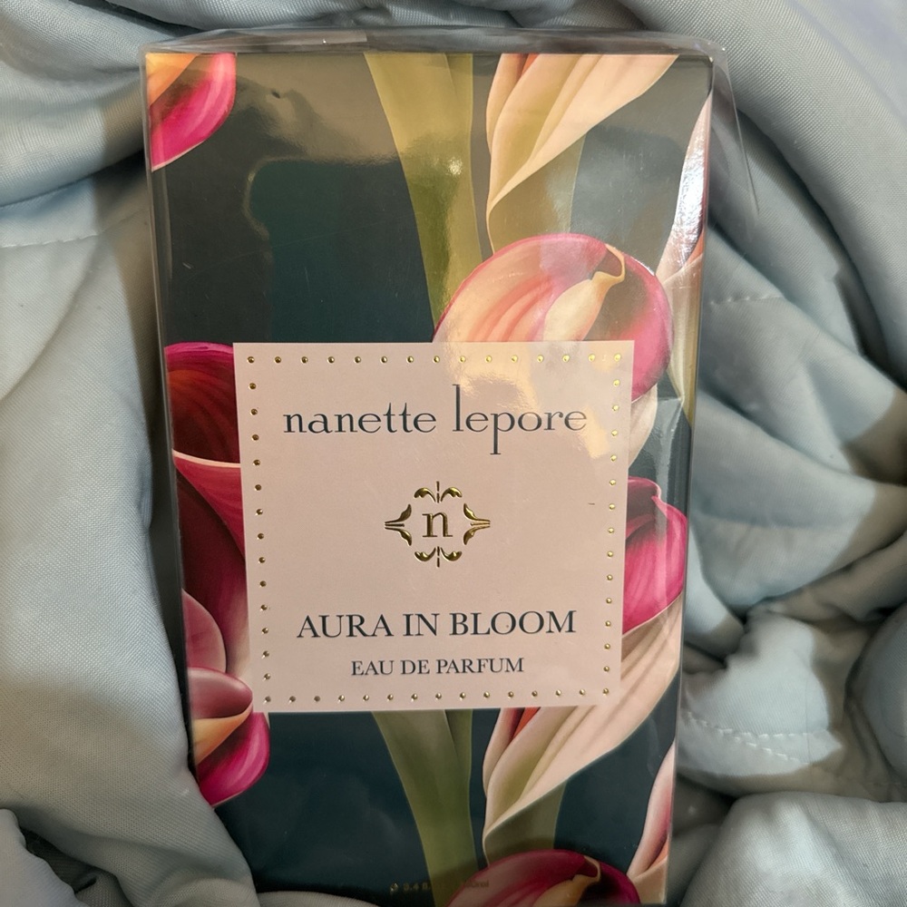 Nanette Lepore Aura